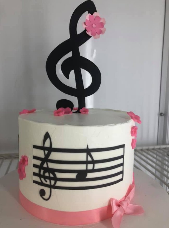Let The Music Play Cake — custom cake by Zugar Coma Zweetz