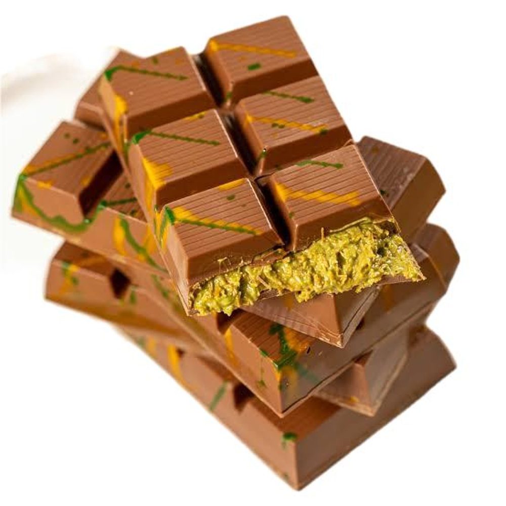 Jumbo Dubai Chocolate Bar — Zugar Coma Zweetz